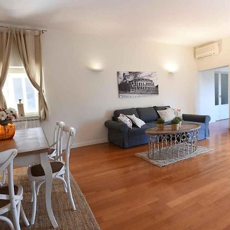 Romantic Flat Near Metro Flaminio מראה חיצוני תמונה
